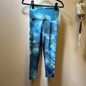 Cosmic Moon phase Blue yoga Leggings 3/4 length